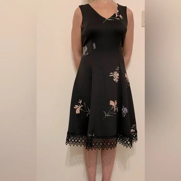 donna ricco embroidered dress 90s Vintage Donna Ricco Gingham Floral Embroidered Sheath Dress (M) – KEPT  BY KAY